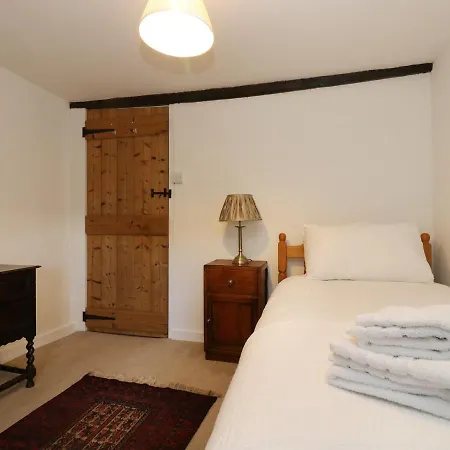 13 Castle Hill Holiday home